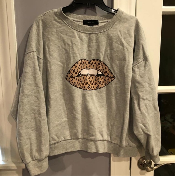 Leapord print lips Sweatshirt - Picture 2 of 8